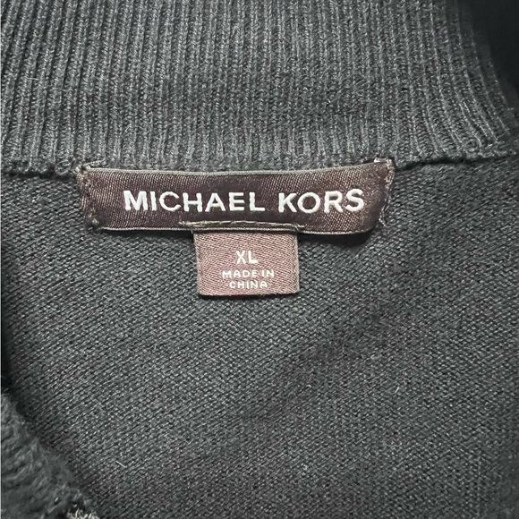 Michael Kors sweater black size XL although wears like a Large great condition - Picture 3 of 8